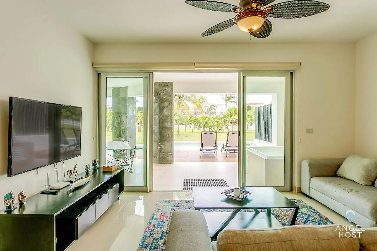 New Condos With Private Pool Plus Restaurants And Gym Playa del Carmen Apartment